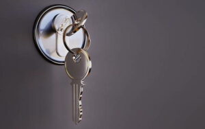 Capital met en garde contre les serruriers frauduleux (août 2024)